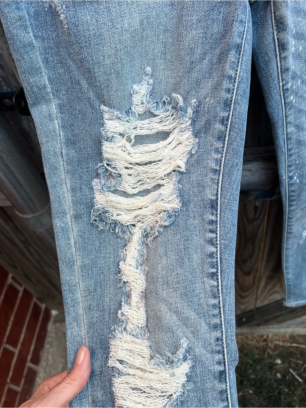 Judy Blue Distressed Light Blue paint splatter Skinny Jeans - Picture 10 of 11